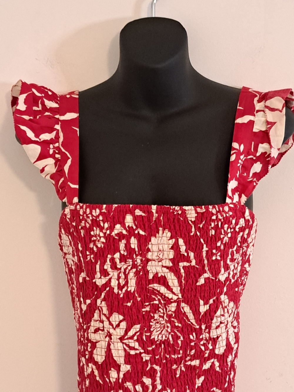 Old Navy Red Floral Square Neck Smocked Elasticized Ruffle Strap Tank Misses L - Picture 5 of 8